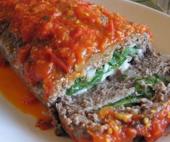 MEATLOAF STUFFED WITH SPINACH AND CHEESE